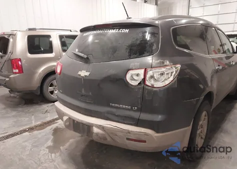 2011 Chevrolet Traverse 1Lt z USA, uszkodzony, nr VIN 1GNKVGEDXBJ176217